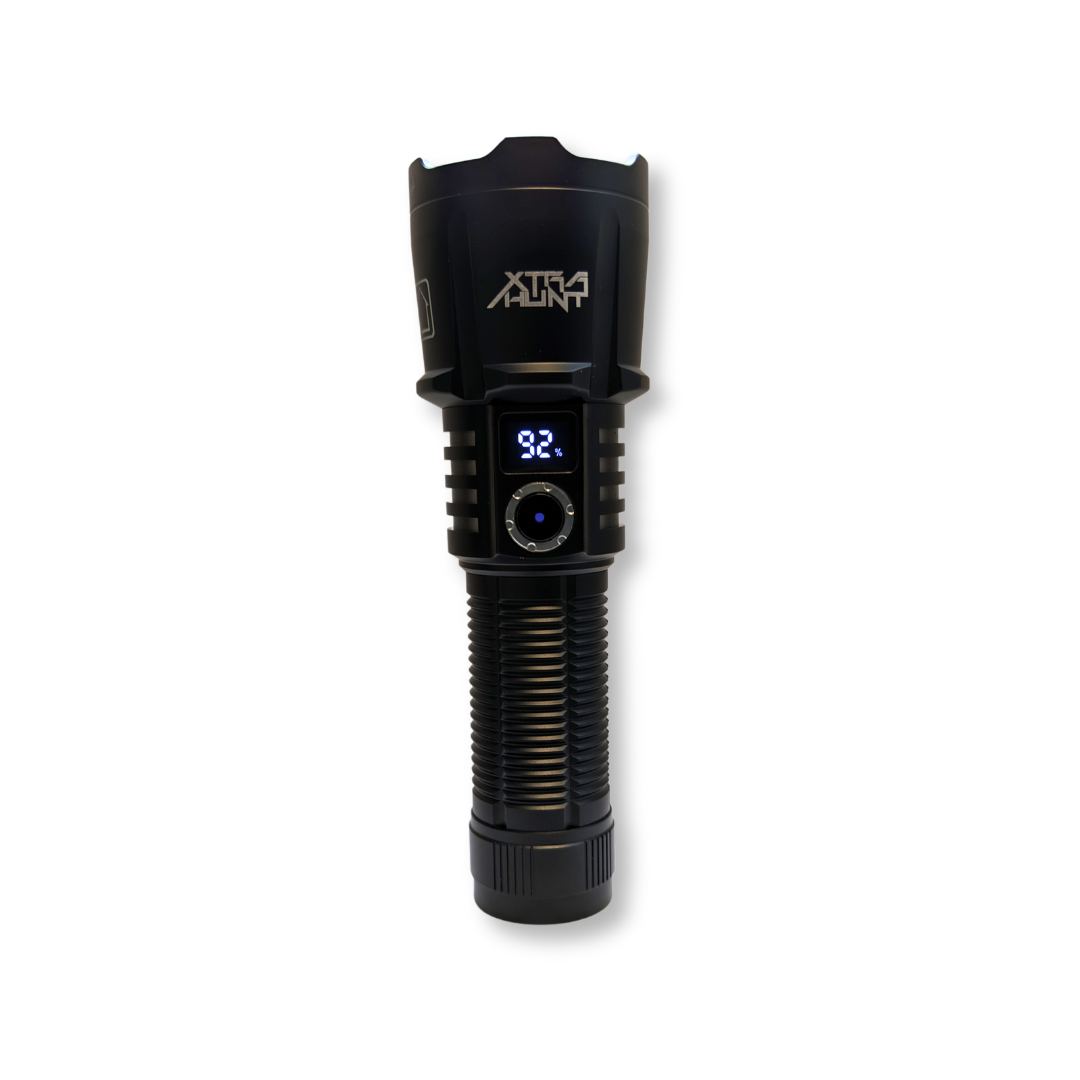 Xtrahunt Titan Power Torch – kraftfull 30W jaktficklampa med OLED
