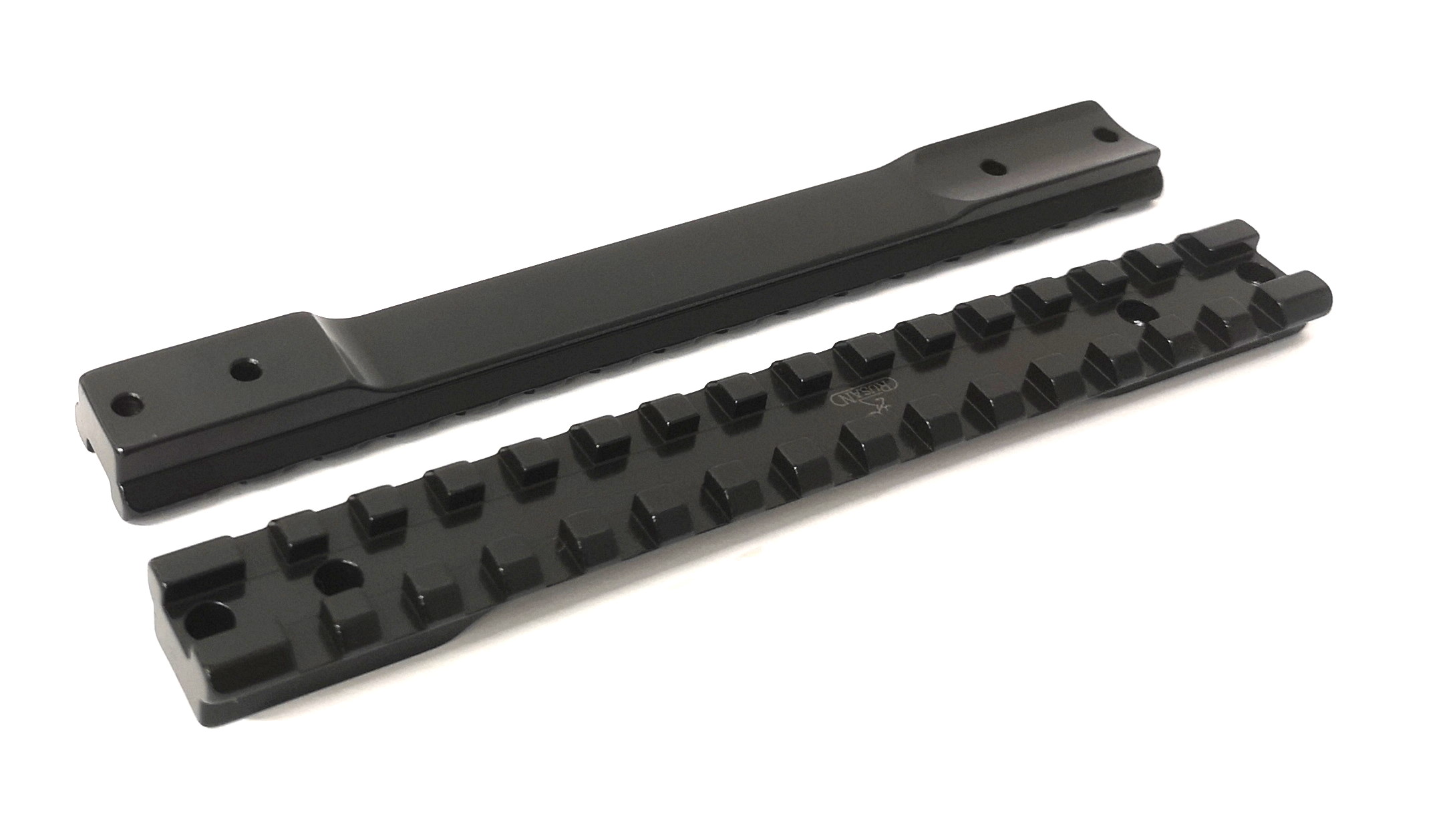 Rusan Picatinny-skena för Mossberg Patriot – stål – artikelnummer 010-52-LA